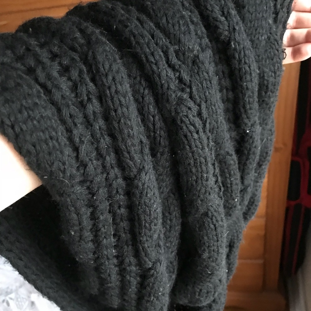 Infinity scarf